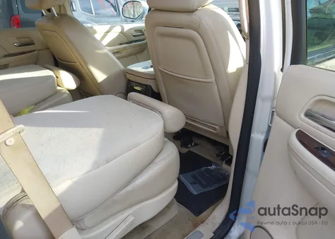 2008 Cadillac Escalade Standard z USA, uszkodzony, nr VIN 1GYFK63858R170039